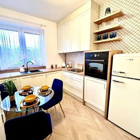 B&W Luxurious Apartment In The Heart Of Wroclaw Dış mekan fotoğraf