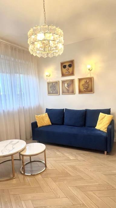 B&W Luxurious Apartment In The Heart Of Wroclaw Dış mekan fotoğraf